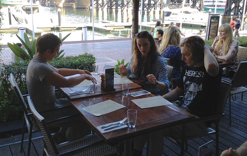 breakfast darling harbour phone.jpg